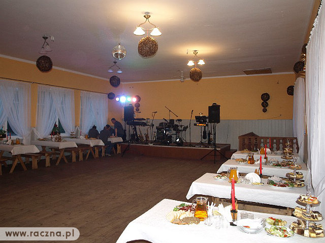 fotorelacja z zabawy inaugurującej działalność stowarzyszenia przyjaciół wsi Rączna - info zdjęcie