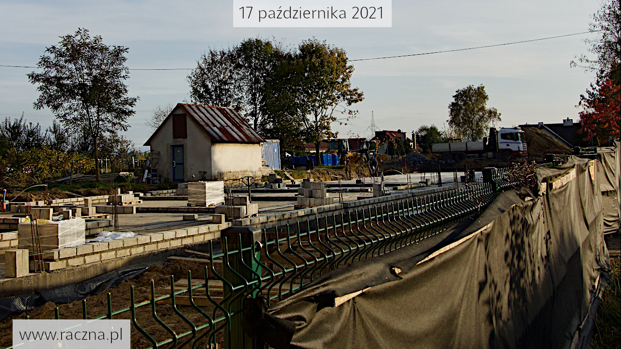 Stan zaawansowania rozbudowy Szkoły Podstawowej w Rącznej (stan na 17.10.2021) - zdjęcie nr 1